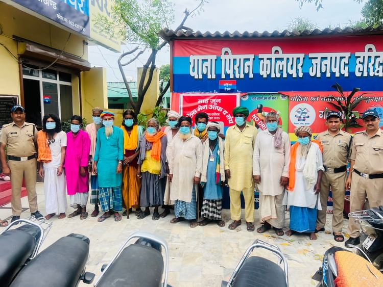 Roorkee: ऑपरेशन कालनेमि…कलियर उर्स में चेकिंग के दौरान दो बांग्लादेशी समेत 13 ढोंगी गिरफ्तार